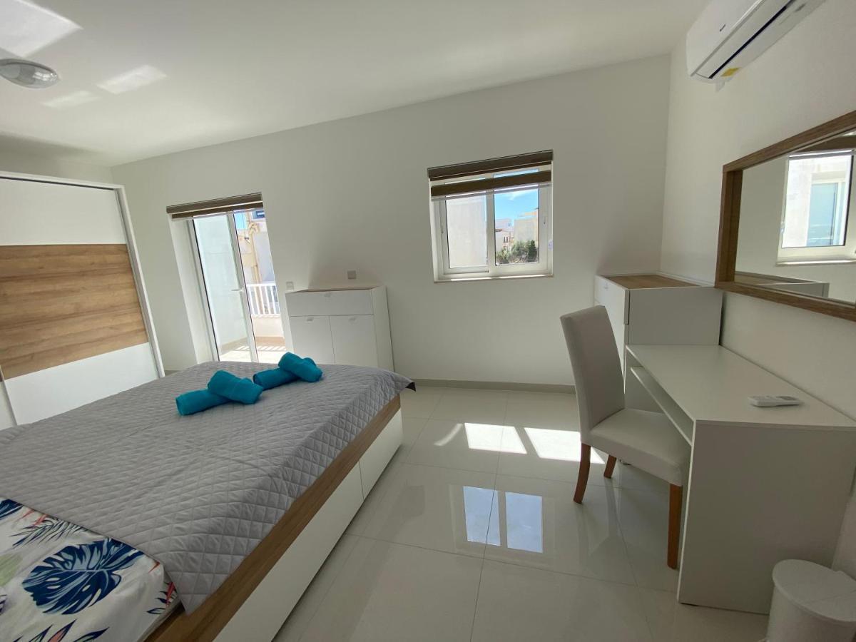 Sunshine Apartments Mellieha - Modern Two Bedroom Penthouse With Terrace Εξωτερικό φωτογραφία